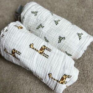 aden + anais White and Green Muslin Swaddles